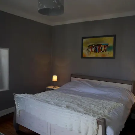 Typical Townhouse - Perfect Surf - Beach 150m