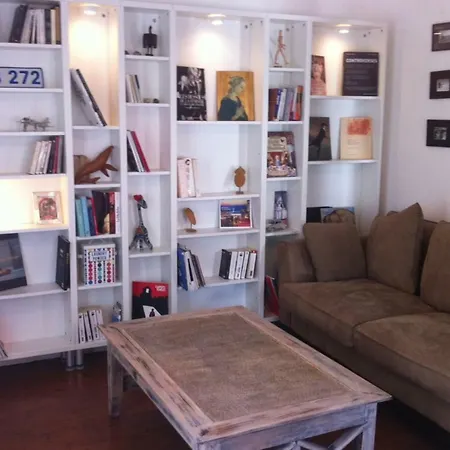 Typical Townhouse - Perfect Surf - Beach 150m